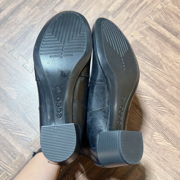 Ecco Shape 35 Black Leather Chelsea Boots Low Heel Womens EU 39 US 8- 8.5 - Picture 10 of 11